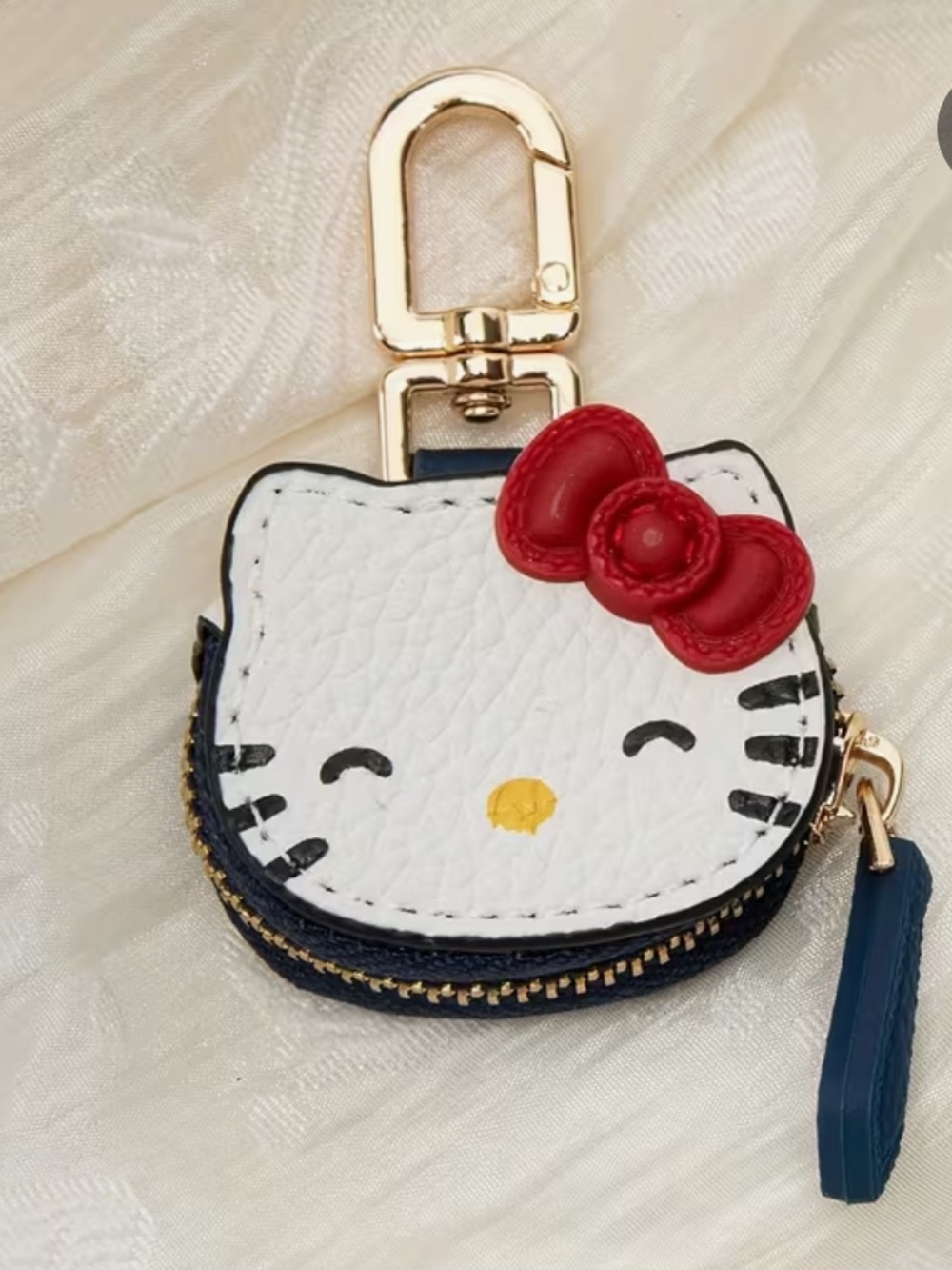 Hello Kitty Bag Charm keychain coin zipper pouch NWT